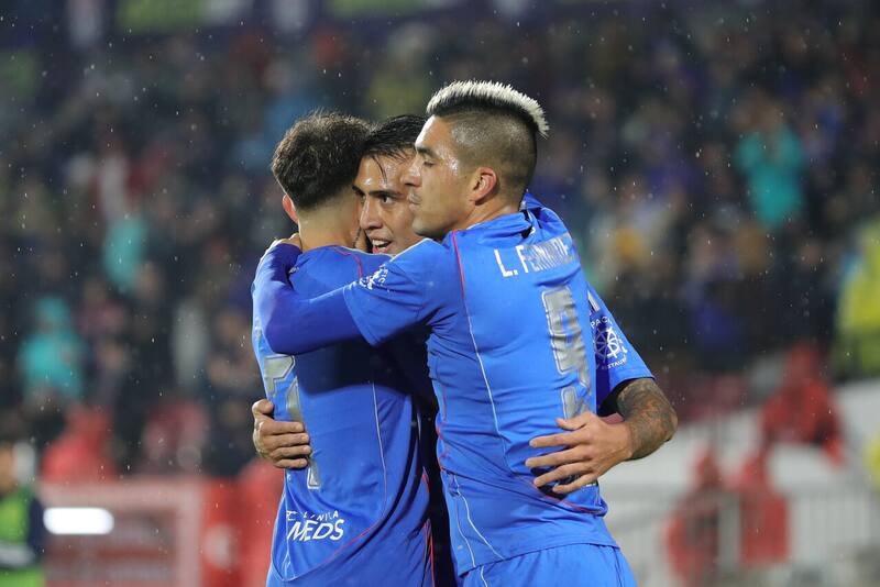 Puede ser baja ante Botafogo por lesión. Foto: Aton.