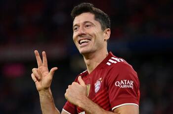 Mercado de Fichajes de Europa al día: El PSG podría robarle a Robert Lewandowski al Barcelona