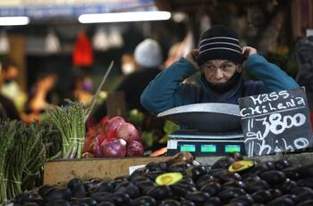 "Están comiendo fuera de estación": la explicación del vocero de La Vega al alza de precios en frutas y verduras