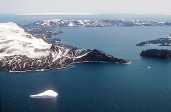 ¿Chile podría tener una erupción como la de Isla Tonga? Expertos aseguran que sí