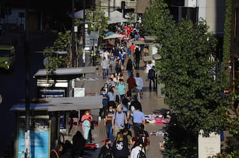 Apertura Inicial: ¿Cuáles son los aforos y restricciones en la fase 4 del Plan Paso a Paso?