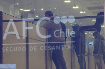 Seguro de Cesantía: revisa si eres beneficiario del segundo giro adicional y descubre cómo obtenerlo