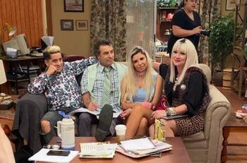 Fernando Godoy revela nuevas imágenes de las grabaciones de "Casado con Hijos"