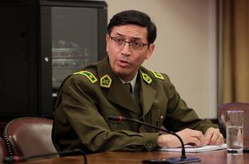 ¿Quién es Luigi Lopresti, el director de la Dipolcar que estaría saboteando al gobierno de Gabriel Boric?