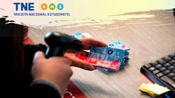 ¿Cómo puedo renovar la TNE?