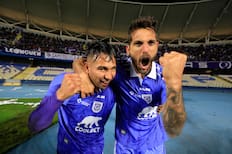 Larrivey no lo duda: “La hinchada de Deportes Concepción es impresionante; se acerca a la U, Colo Colo y la UC”