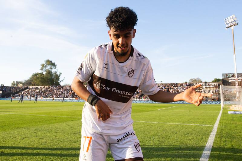 Ronaldo Iván Martínez. Foto: Twitter oficial de Platense.