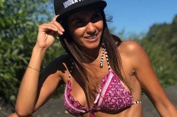 Yazmín Vásquez encendió las redes sociales con foto en traje de baño disfrutando en Villarica