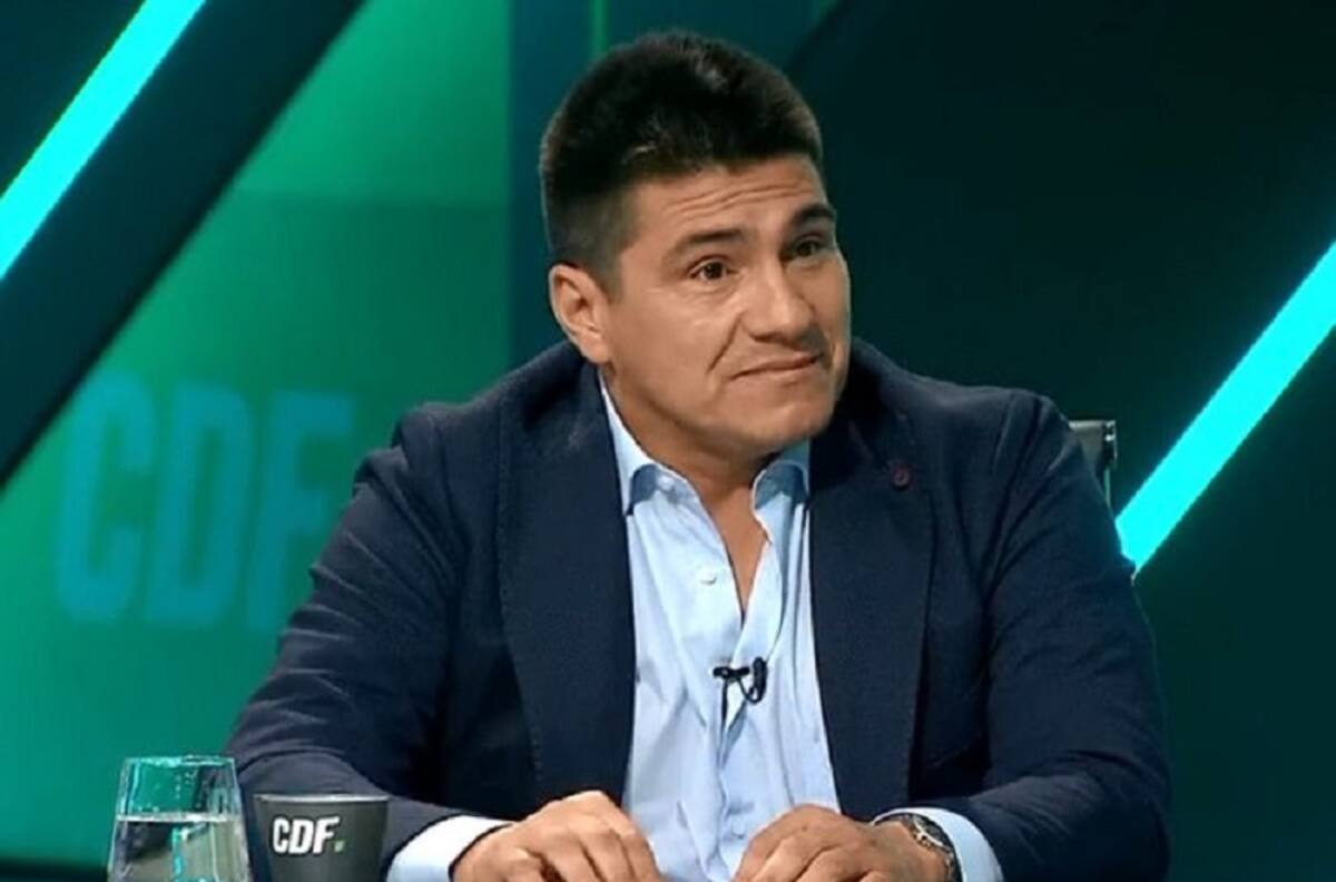 Marcelo "Toby" Vega: "La U tiene una hinchada muy fiel. La de Colo Colo es más exitista"