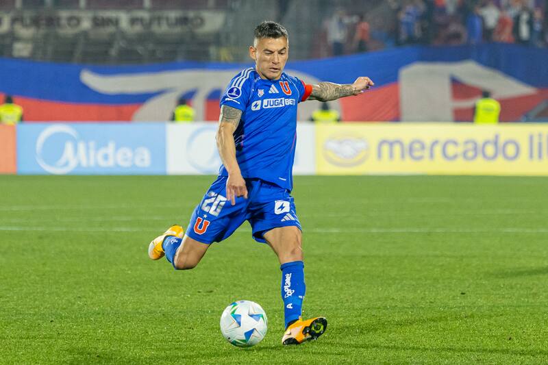 Marcó el primero en la goleada por 5-0. Foto: Felipe Escobedo
