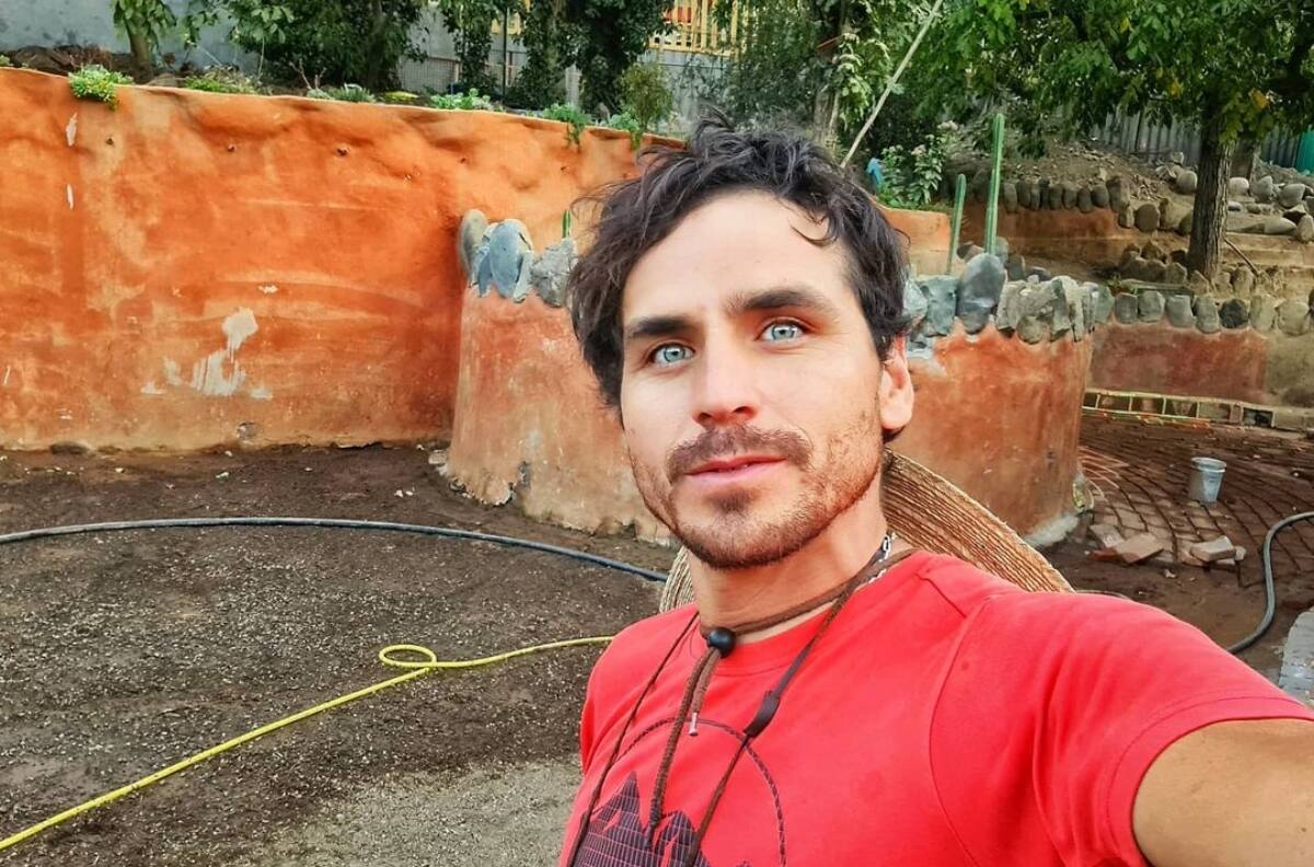 “Nos falta demasiado”: Pangal Andrade mostró la reconstrucción de su piscina tras el aluvión