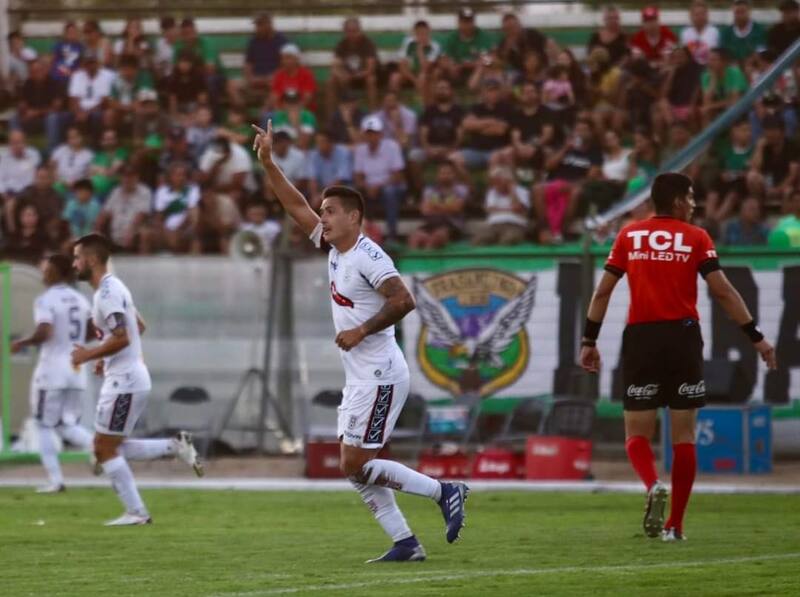 Matías Rodríguez con Deportes Melipilla en Segunda División