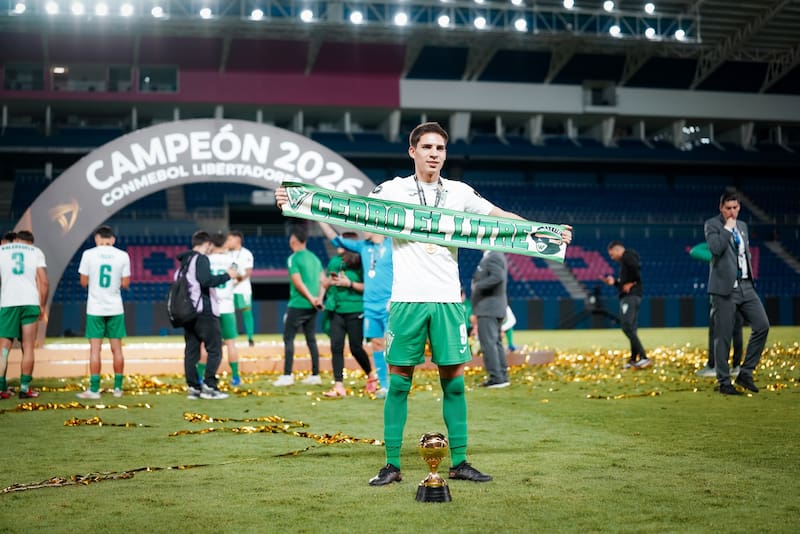 El delantero fue el máximo artillero, además de ser elegido como el mejor jugador de la Copa Libertadores Sub 20. Foto: Conmebol.