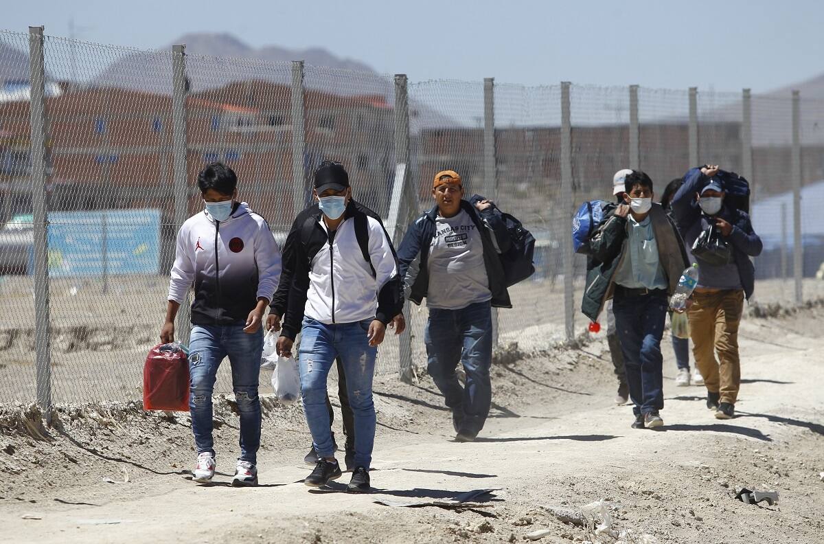 VIDEO | Ejecutan detención ciudadana a dos extranjeros que robaron una cadena de plata en Antofagasta