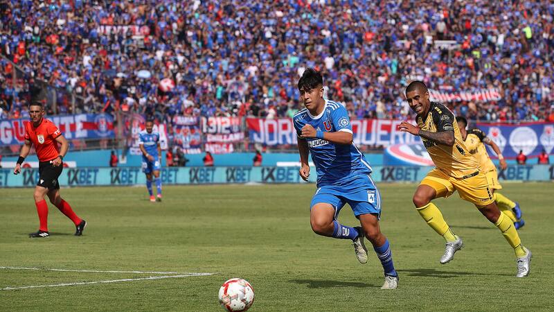 Muy lejos de la U y en una liga llena de estrellas: revelan dónde jugará Marcelo Morales en 2025