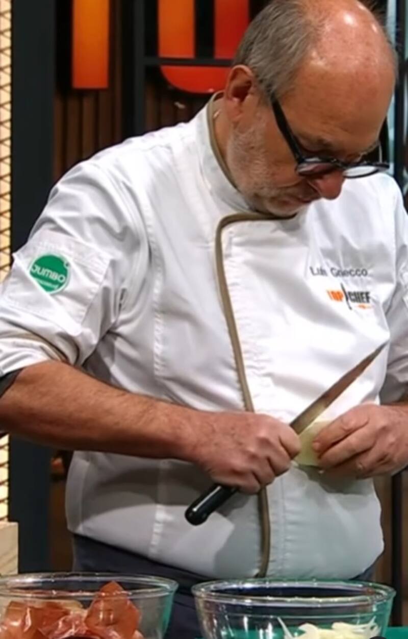 Luis Gnecco se cortó pelando cebolla. Créditos: Instagram