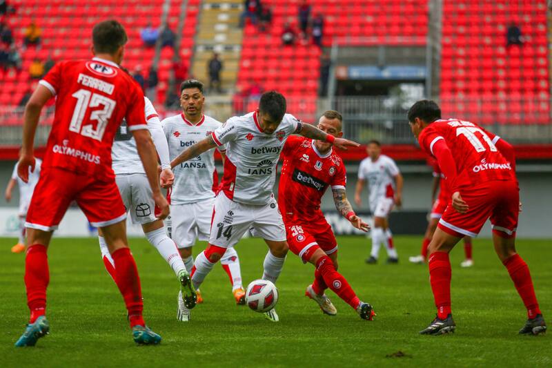 y Unión La Calera cerraron la fecha 21° del Campeonato Nacional en Chillán (Foto: Aton)