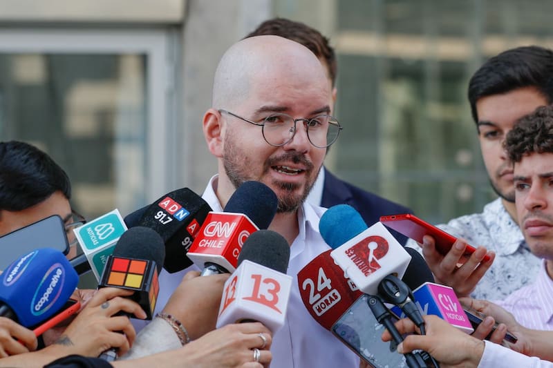 El líder del Frente Amplio aseguró que estas son las primeras acciones que tomará.