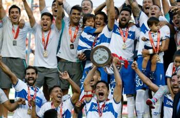 "Arranca una nueva etapa en mi vida": Excampeón con la UC anunció su retiro del fútbol con emotivo mensaje