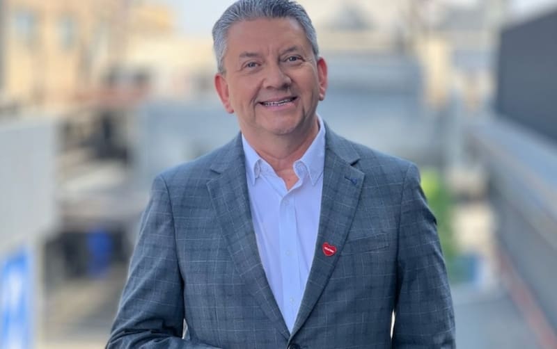 ha sido destacado como el meteorólogo favorito de los chilenos según encuesta Cadem. Créditos: Instagram