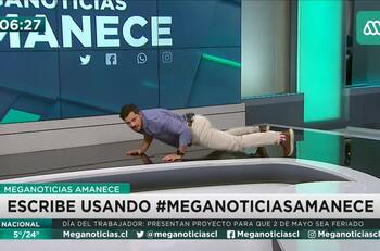 "Yo lo ensayé": Simón Oliveros se la jugó y realizó el paso de Anitta durante el noticiero "Meganoticias Amanece"