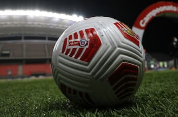 Destacado centro de estadísticas mundial puso a tres chilenos dentro de los 100 mejores Sub 20