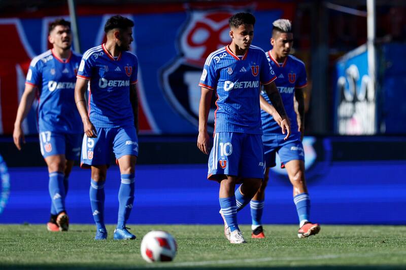 En Universidad de Chile buscarán en 2024 dejar atrás las últimas mediocres temporadas. Foto: Aton.