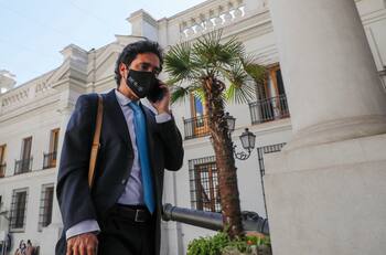 Intento de robo al auto del ministro Briones terminó con delincuente muerto