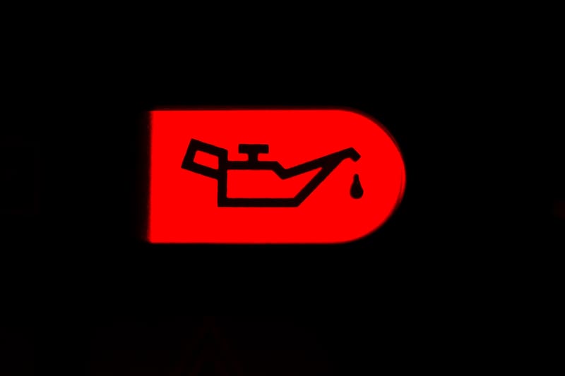 Conoce a qué significa si se prende esta luz.