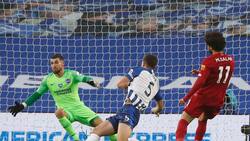Con goles de Salah y Henderson, Liverpool vence con facilidad a Brighton
