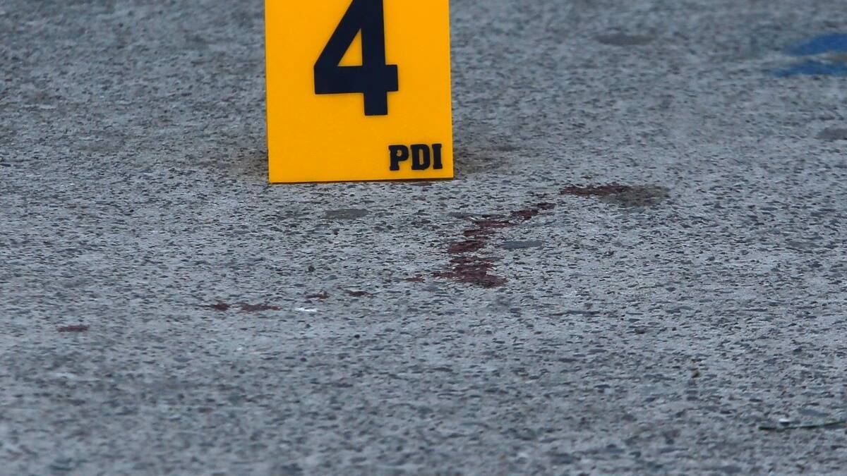 Arrojan cuerpo a la puerta de una casa con impactos de bala en la cabeza en La Florida