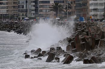 Emiten alerta de marejadas para ocho regiones del sector costero del país