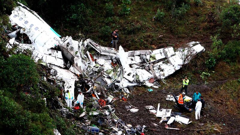 Así quedó el avión tras el grave incidente.