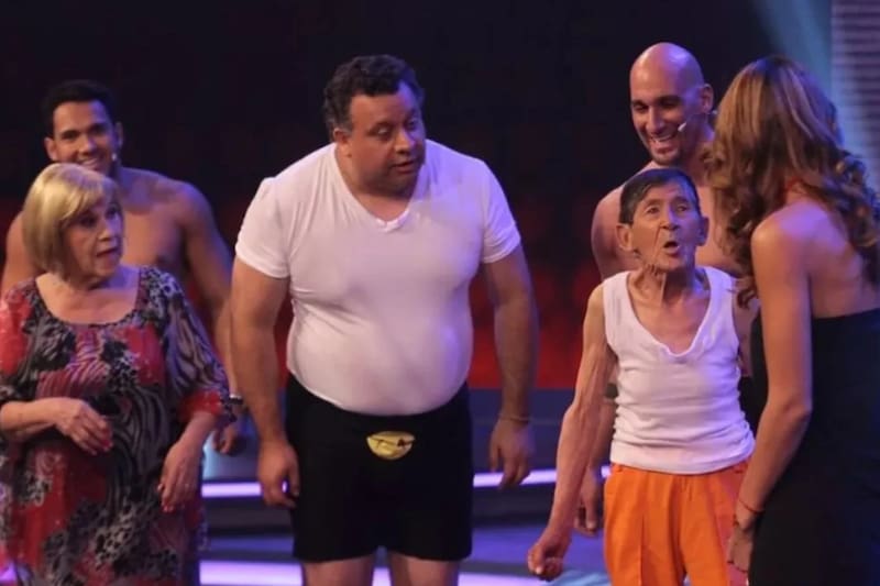 atraviesa duro momento.