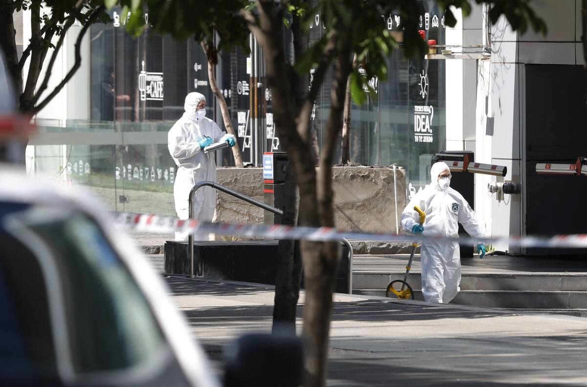 Encuentran artefacto explosivo en edificio del Grupo Angelini en Las Condes: Ministra Tohá confirmó que se trata de una bomba