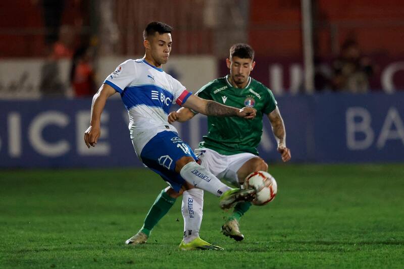 Audax Italiano marcha 14 en el Campeonato Nacional. Foto: Pepe Alvujar/Photosport