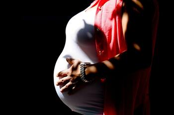 Vacuna Covid-19: Especialista afirma que vacuna es segura para las embarazadas