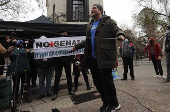 Gino Lorenzini: plan de gobierno asegura impulso del surf, canales en inglés y viajes espaciales para niños