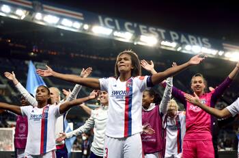 Sigue sumando títulos: Christiane Endler se coronó campeona en la liga francesa con el Olympique Lyon
