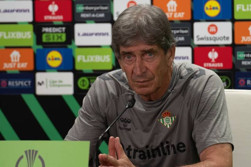 ofreció una conferencia de prensa previo al duelo de este domingo ante Espanyol. Foto: Instagram @realbetisbalompie