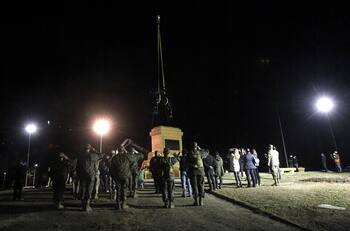 "Es la representación de Piñera y su Desgobierno": Pamela Jiles disparó tras remoción de estatua de Baquedano desde Plaza Italia