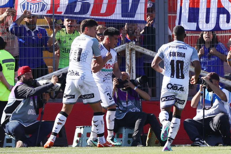 El polifuncional jugador aparece en el radar de Fernando Ortiz para 2026. Foto: Aton.