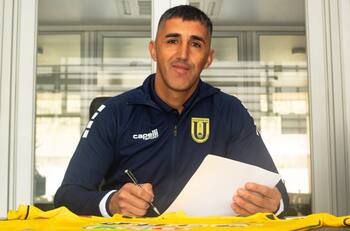 ¡No se retira! Osvaldo González seguirá siendo jugador de Universidad de Concepción