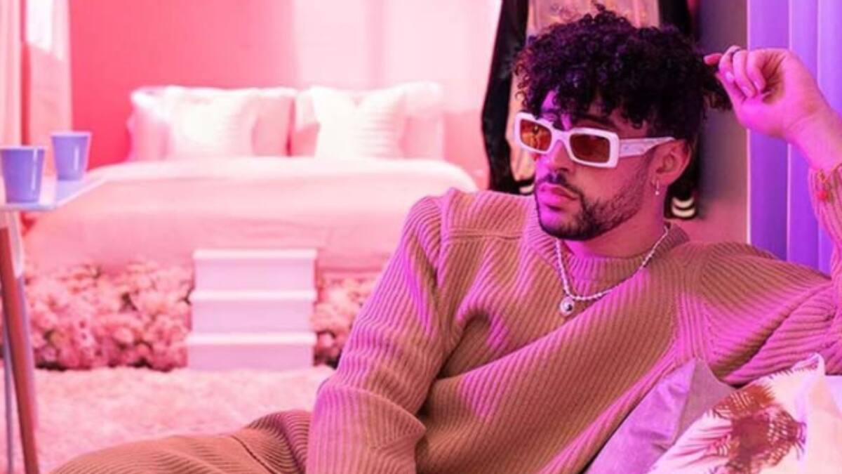 Bad Bunny arrienda su camión en Airbnb: Cuánto cuesta y desde cuándo se puede hospedar en él