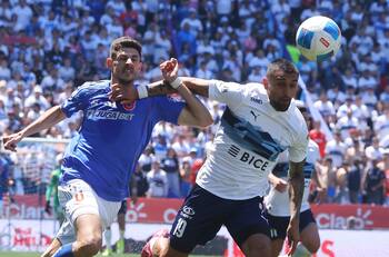 Ni la expulsión de Medel opacó el triunfo: El uno a uno de la UC en el Clásico Universitario