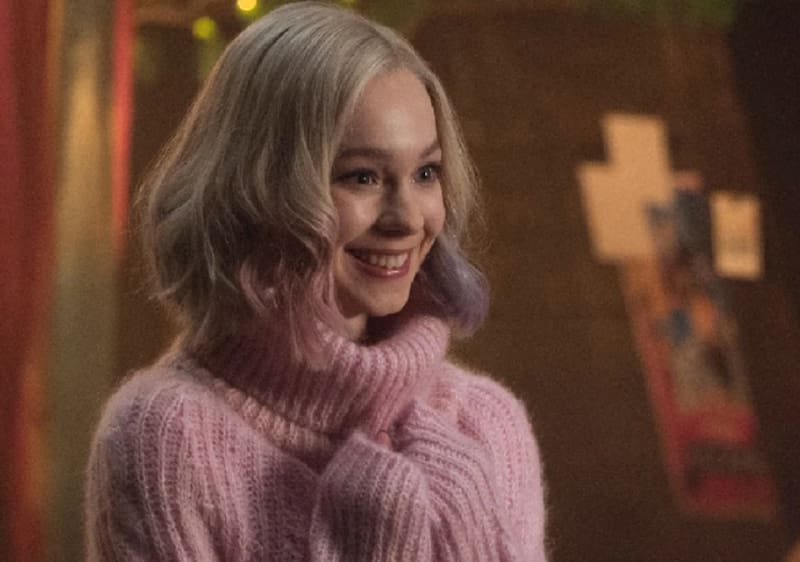 La actriz es Enid Sinclair