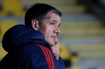 En un tenso clima: Michael Clark tendrá un cara a cara con el directorio de Azul Azul