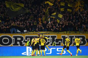 Amargo retorno de CR7 en Champions: Young Boys lo dio vuelta en la agonía ante Manchester United