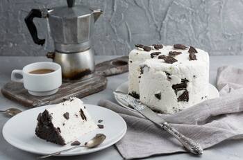 Aprende a hacer esta deliciosa receta de cheescake de oreo sin horno