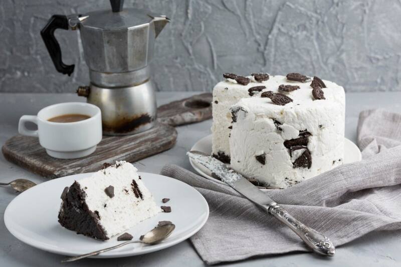 Aprende a hacer este delicioso Cheescake de Oreo.